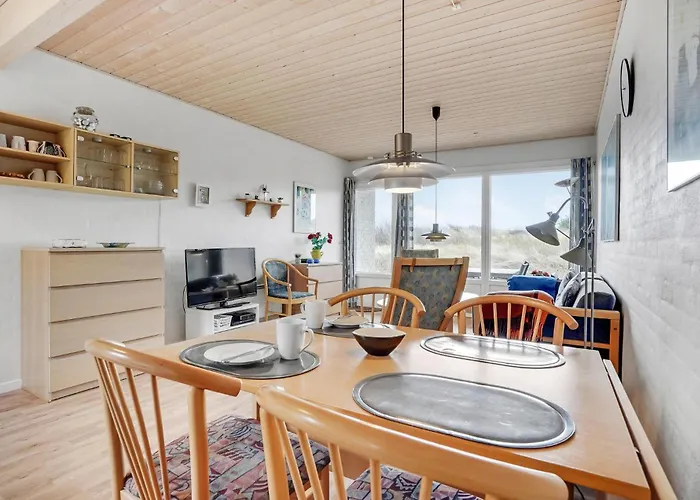 One-bedroom In Hvide Sande Lejlighed